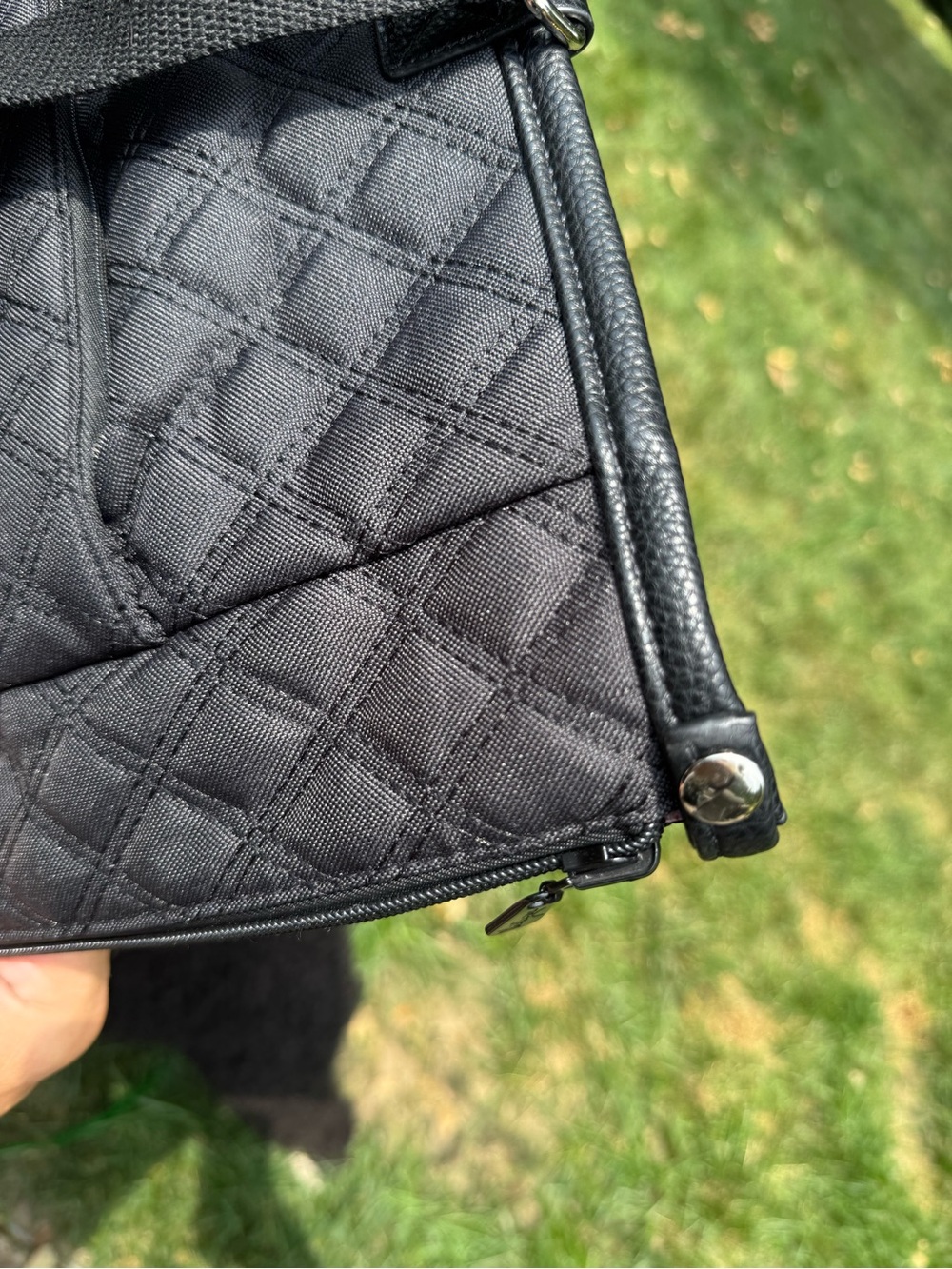 Thirty One Double Take Tote Bag Reversible Quilted Diamonds/Moosin Around NWT - Picture 9 of 10